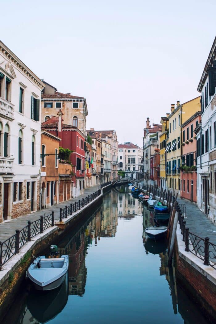 Is Venice Worth Visiting? Discover The Pros & Cons